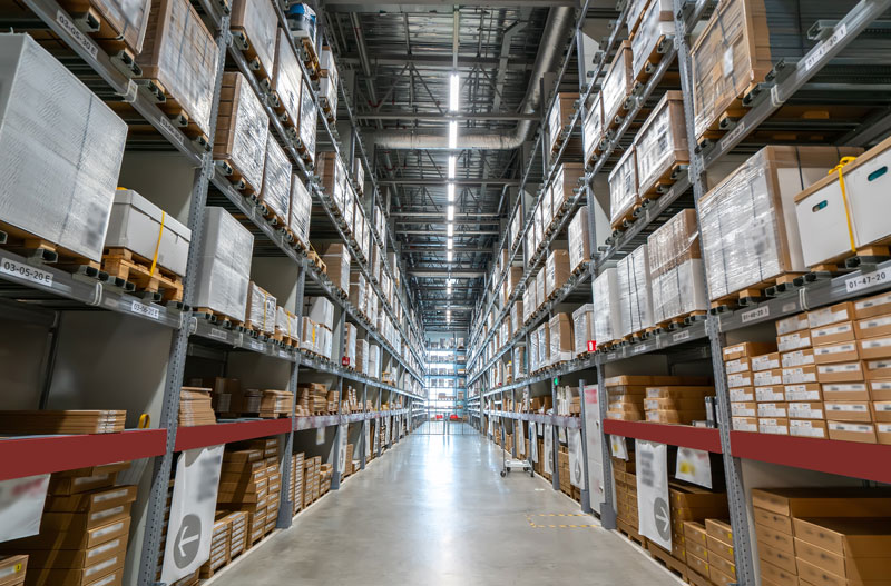 Servicios de almacenamiento, logística y transporte Servicios de almacenamiento, logística y transporte